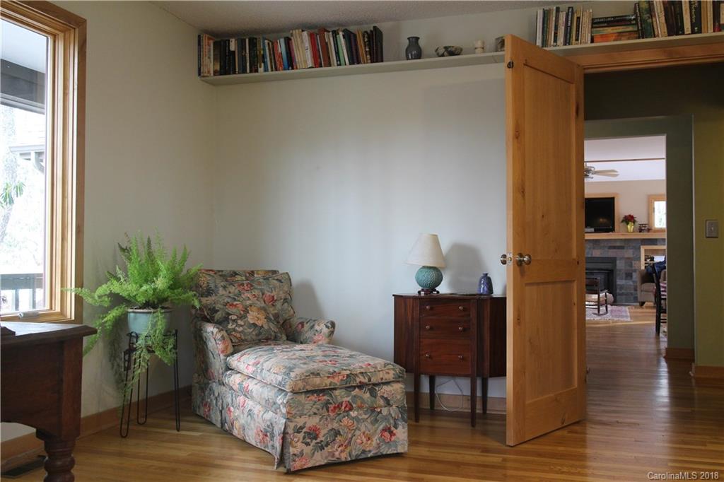 658 Elk Mountain Scenic Highway Asheville NC 28804