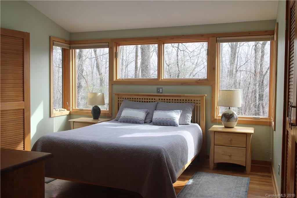 658 Elk Mountain Scenic Highway Asheville NC 28804