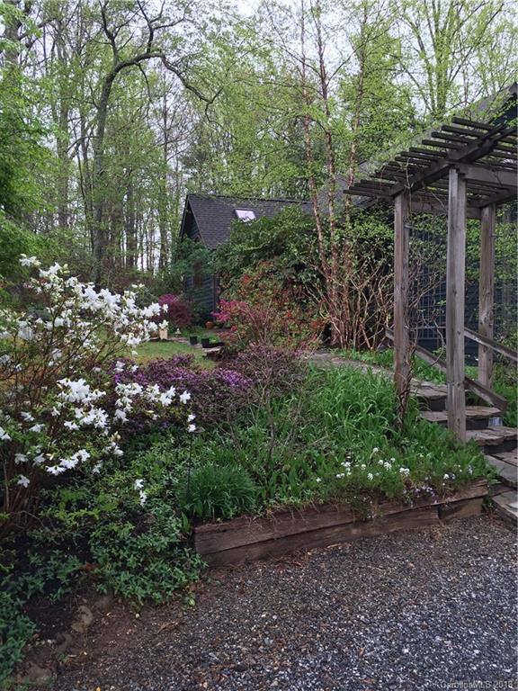 658 Elk Mountain Scenic Highway Asheville NC 28804