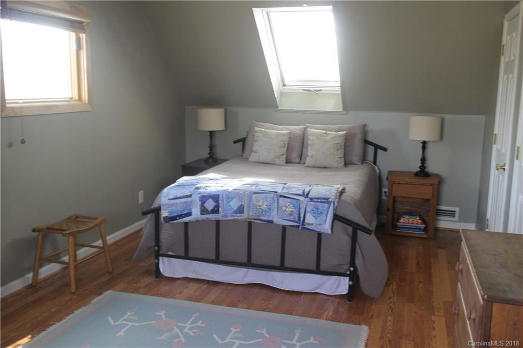658 Elk Mountain Scenic Highway Asheville NC 28804