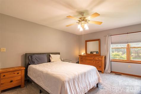 445 Old Caroleen Road Forest City NC 28043