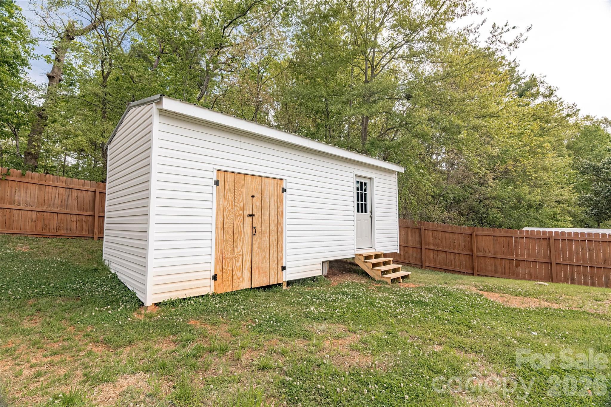 445 Old Caroleen Road Forest City NC 28043