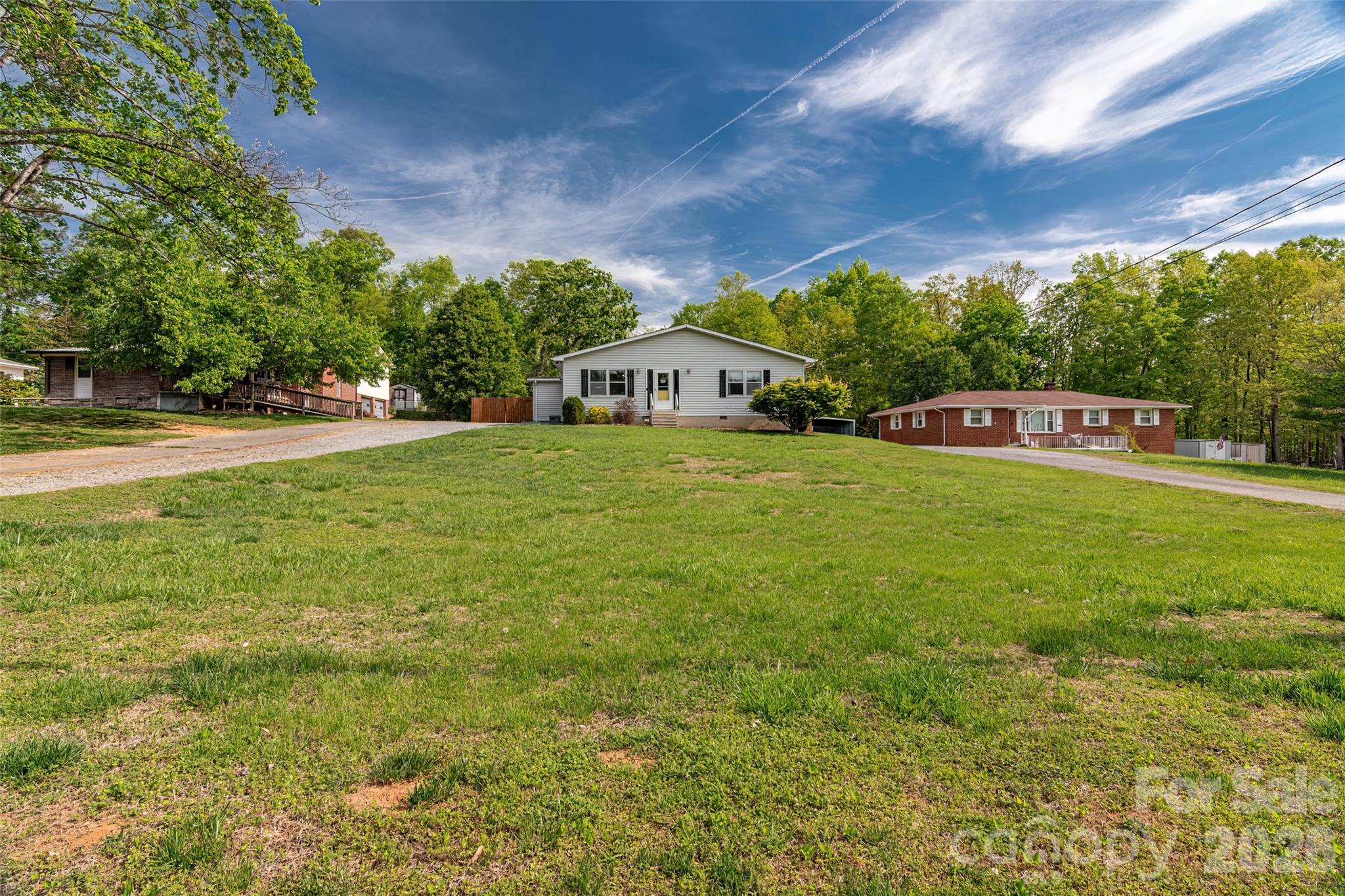 445 Old Caroleen Road Forest City NC 28043