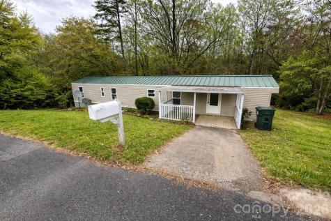 111 Cloverleaf Drive Clover SC 29710