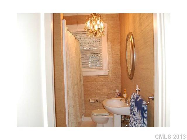 2120 Charlotte Drive Charlotte NC 28203