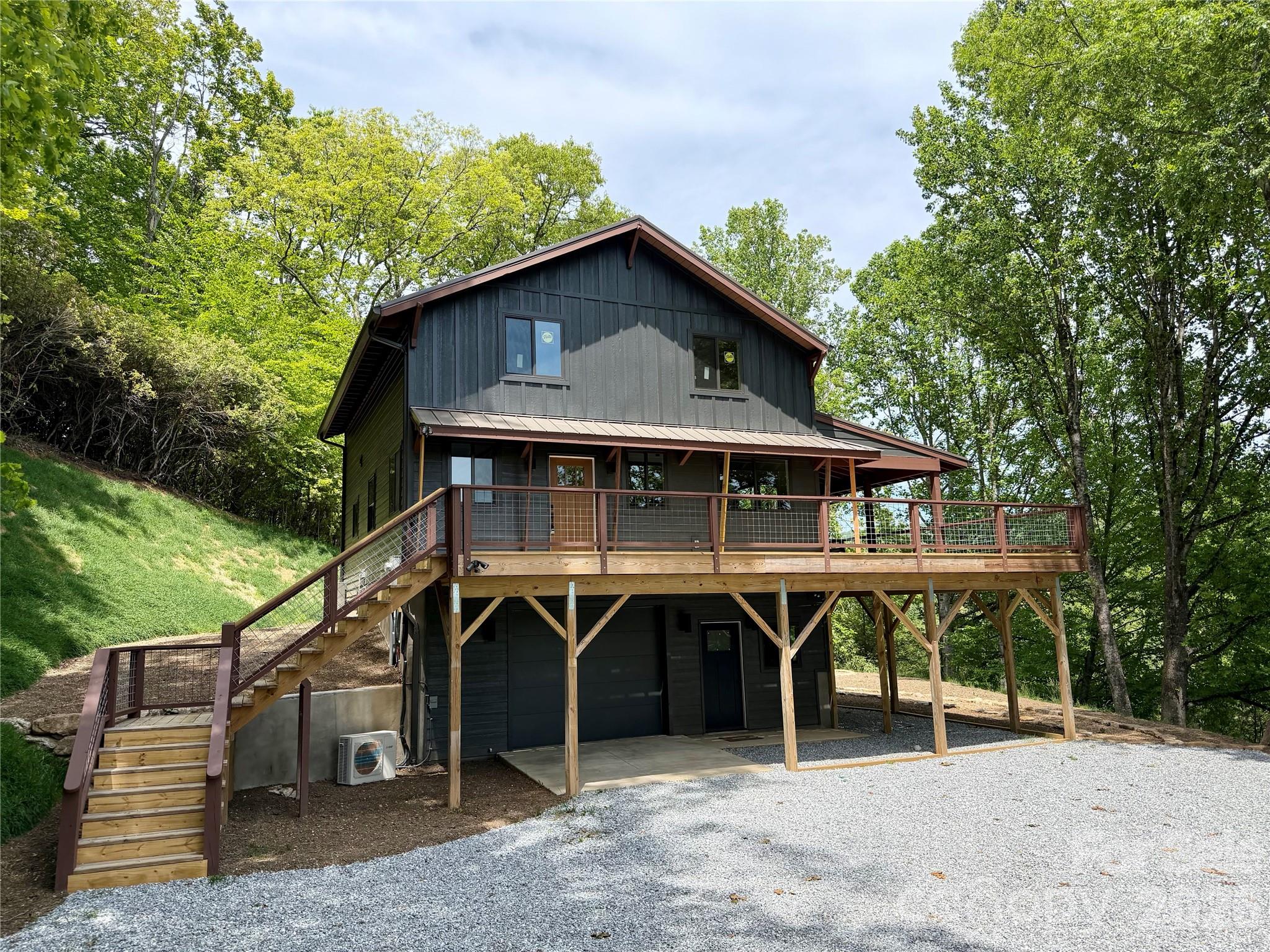 114 Phivo Drive Balsam Grove NC 28708