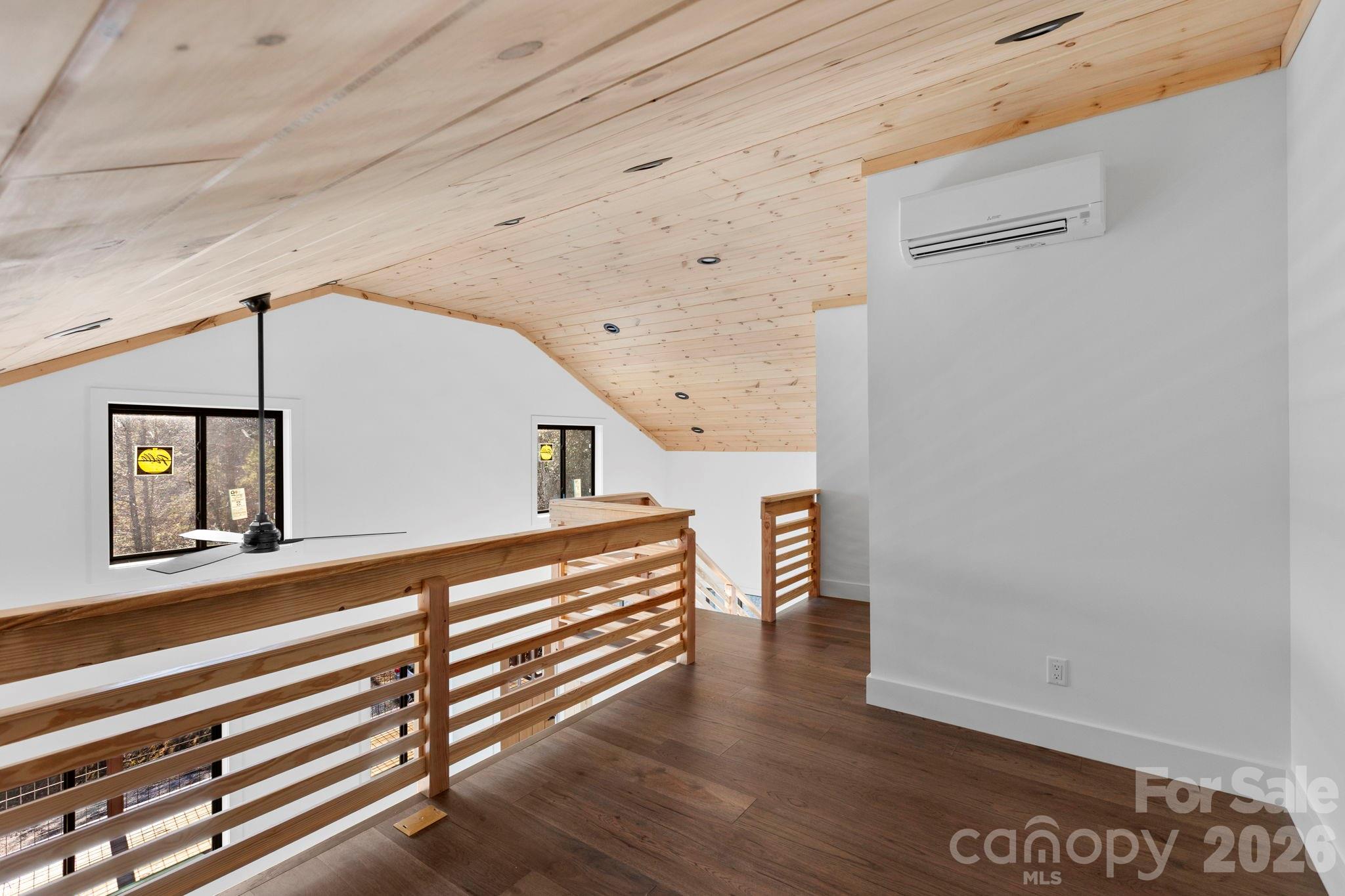 114 Phivo Drive Balsam Grove NC 28708