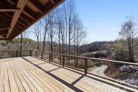 114 Phivo Drive Balsam Grove NC 28708