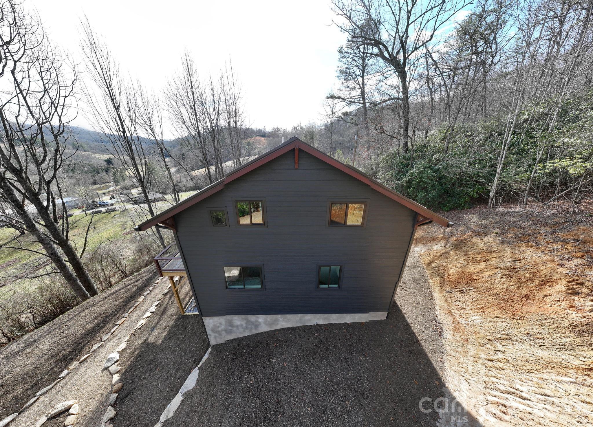 114 Phivo Drive Balsam Grove NC 28708