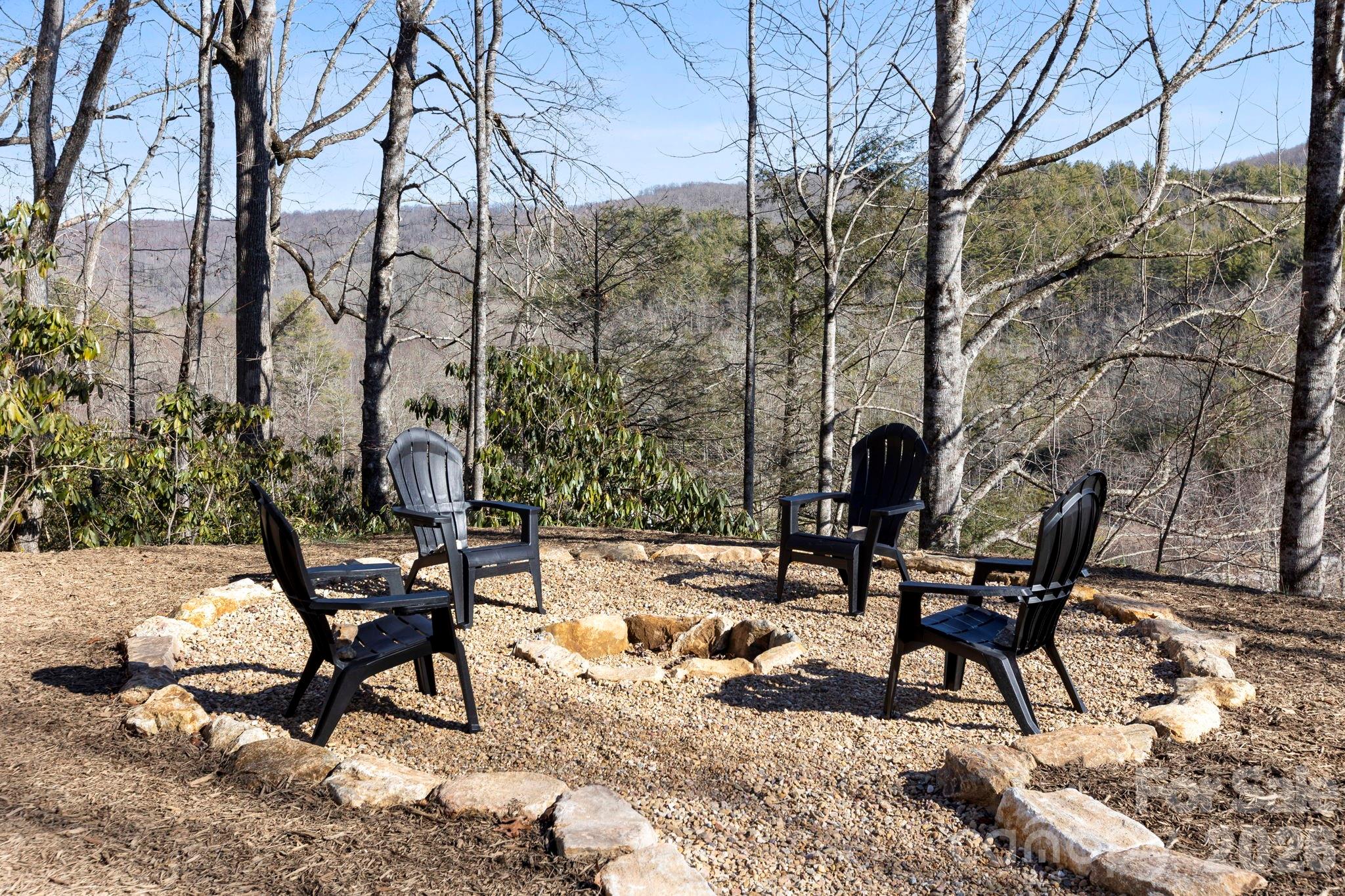 114 Phivo Drive Balsam Grove NC 28708