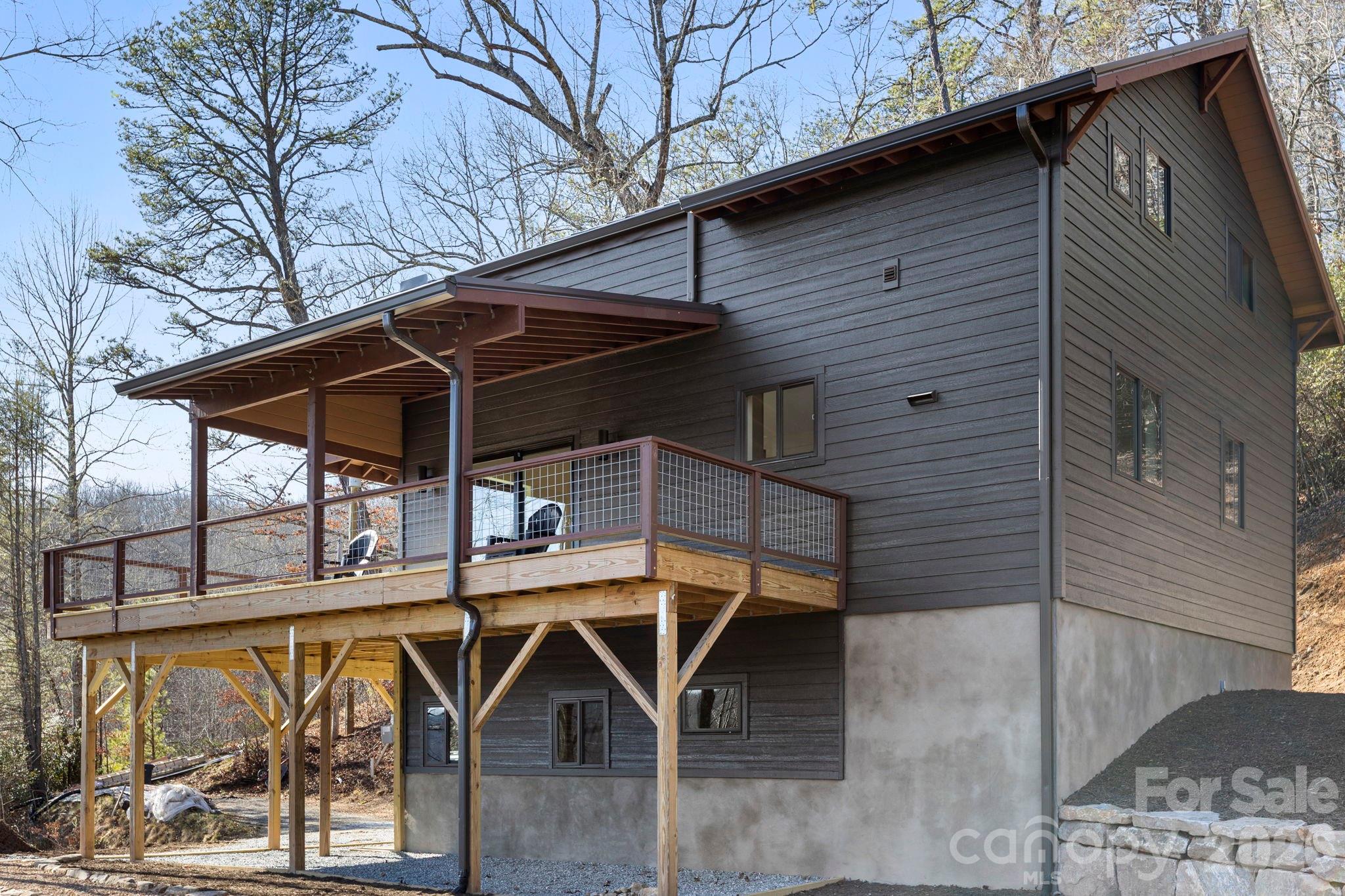 114 Phivo Drive Balsam Grove NC 28708