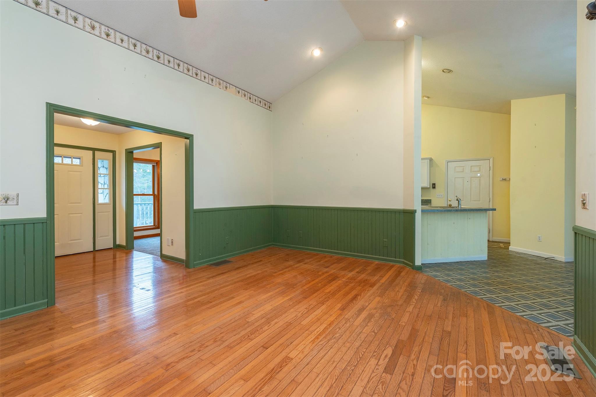 2 Woodburn Court Swannanoa NC 28778