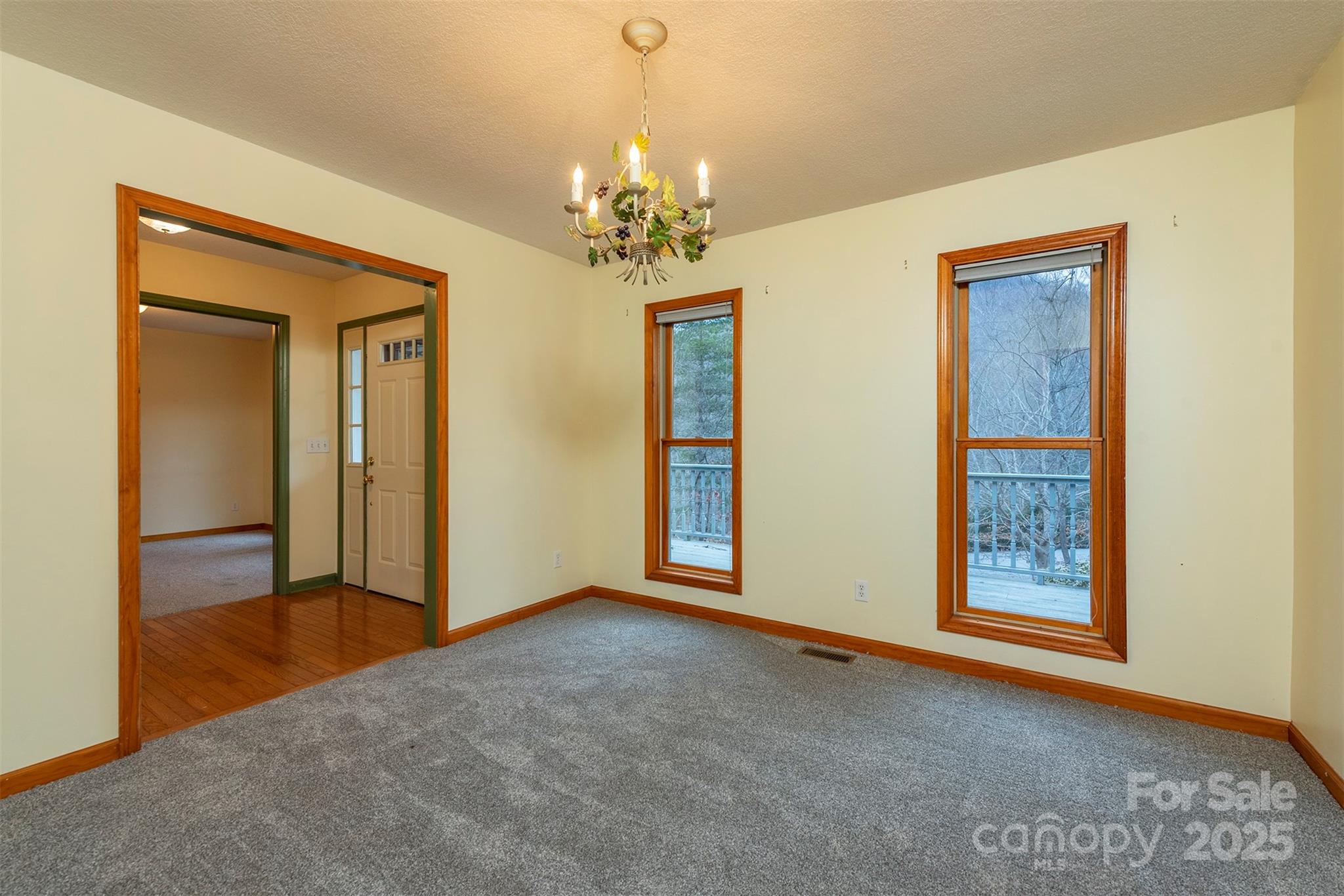 2 Woodburn Court Swannanoa NC 28778