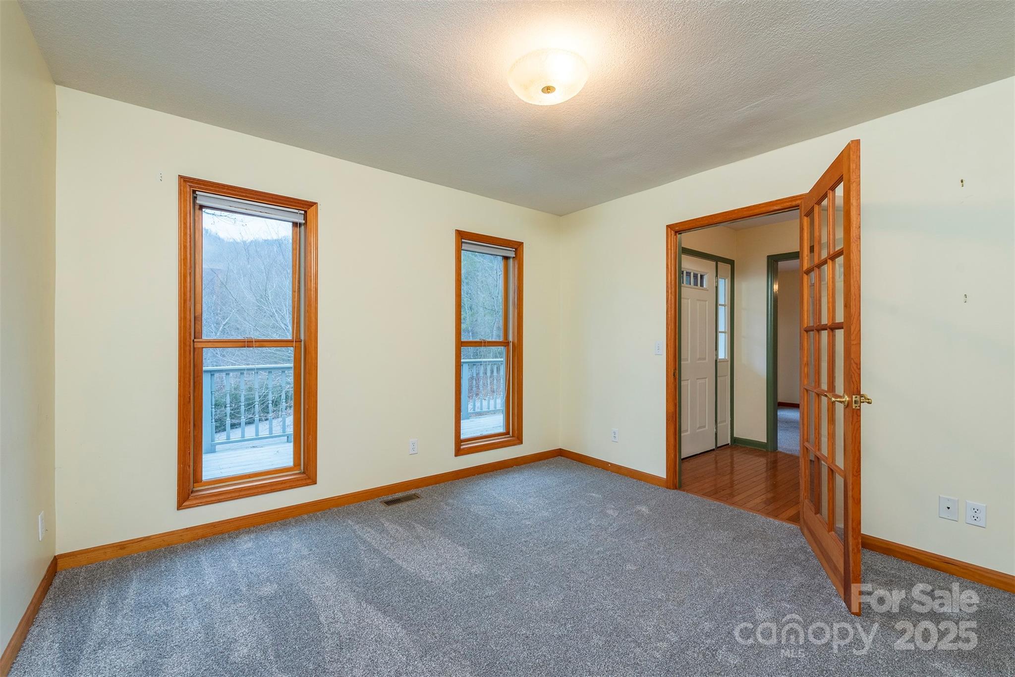2 Woodburn Court Swannanoa NC 28778