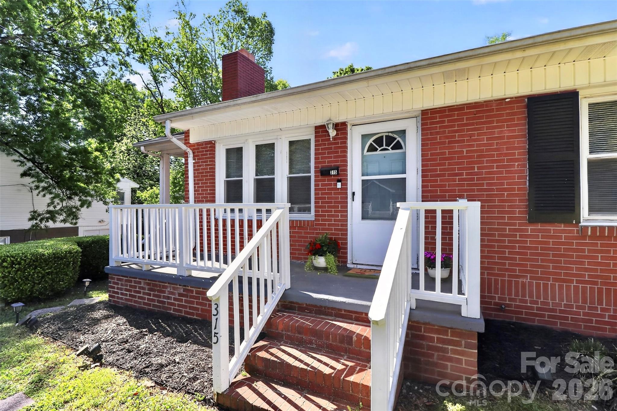 315 E 4th Avenue Gastonia NC 28054