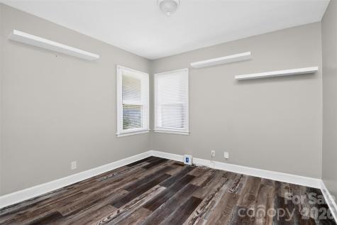 315 E 4th Avenue Gastonia NC 28054