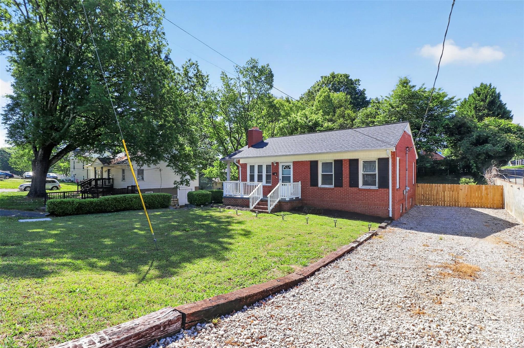 315 E 4th Avenue Gastonia NC 28054