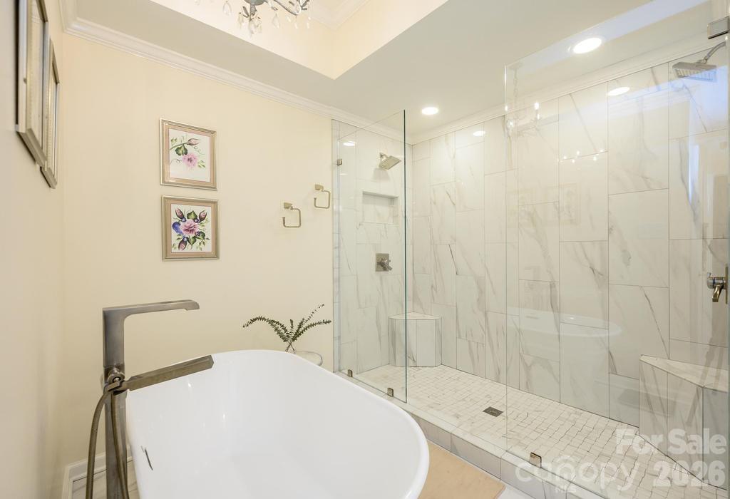 935 19th Avenue NW Hickory NC 28601
