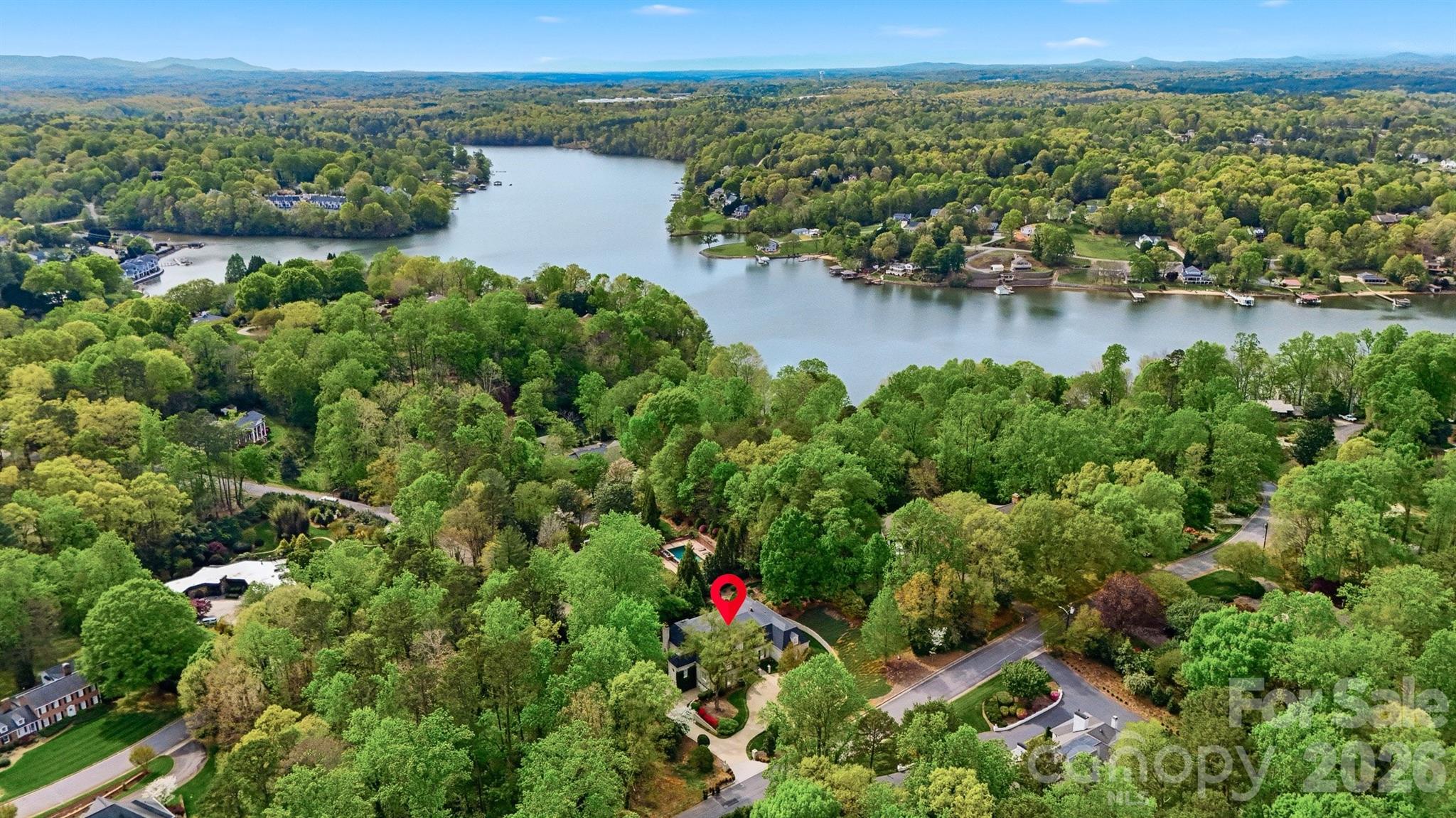 935 19th Avenue NW Hickory NC 28601