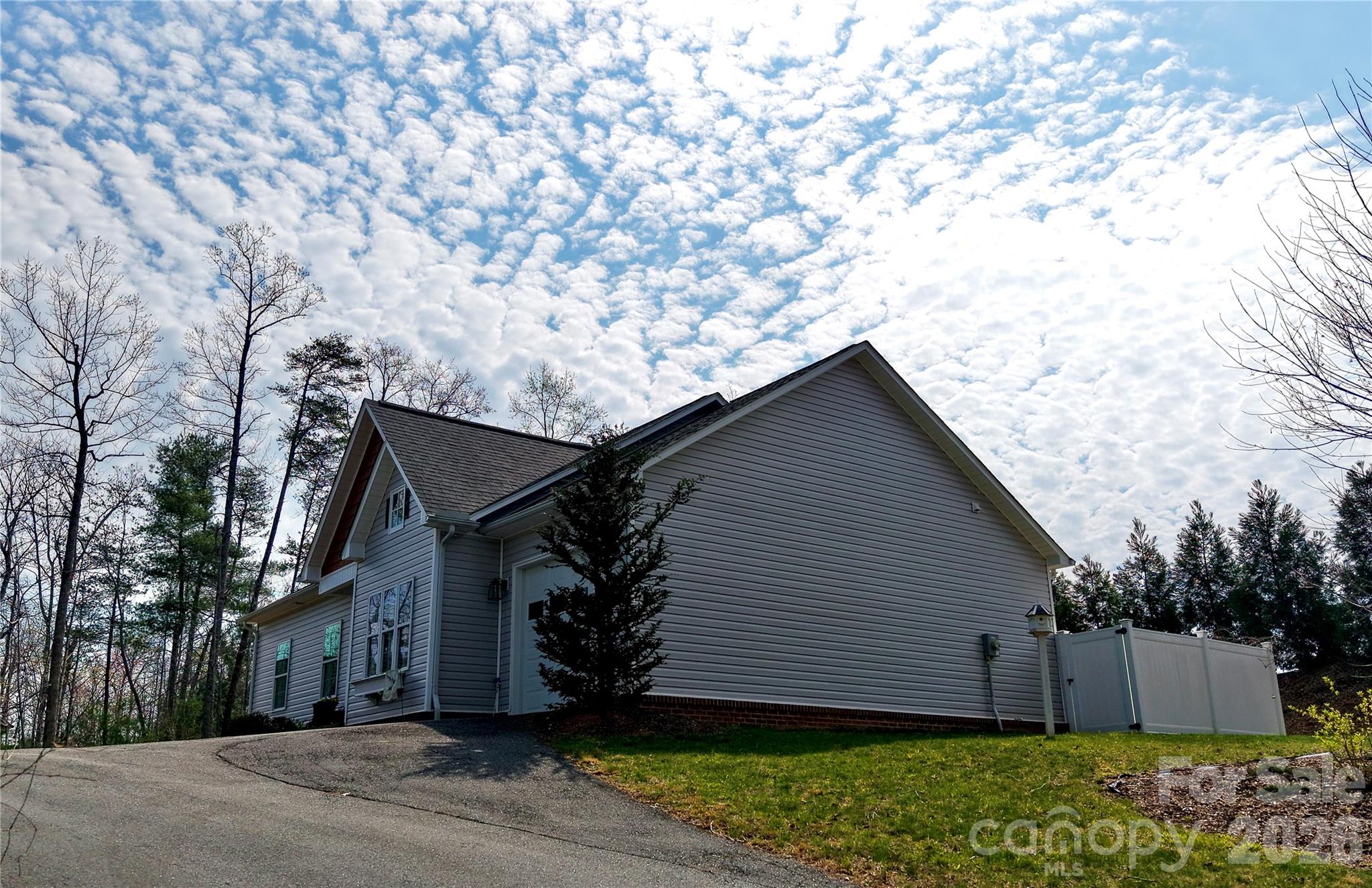 3620 Lake Drive Morganton NC 28655