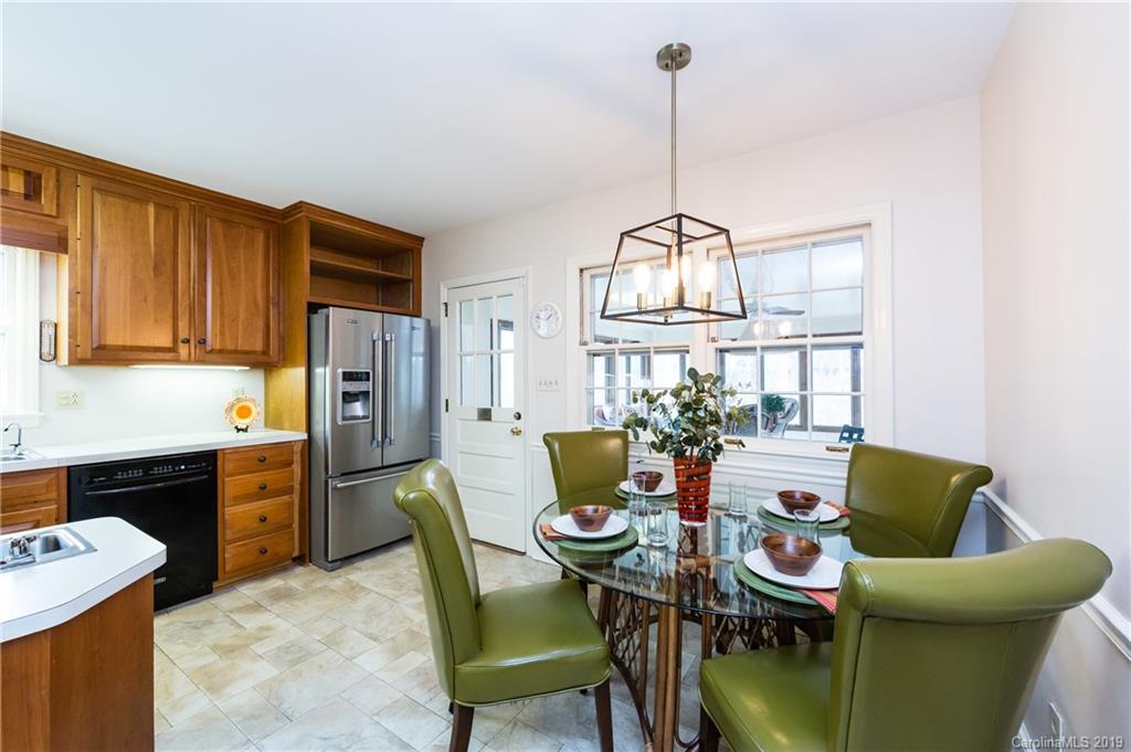 4139 Oldfield Road Charlotte NC 28226