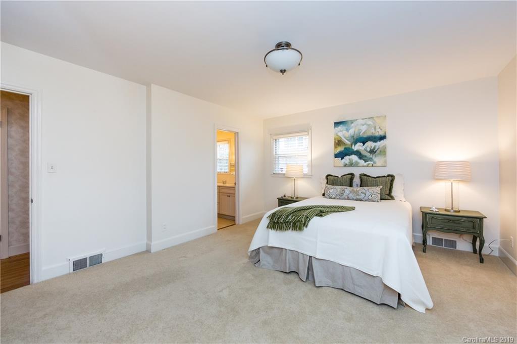 4139 Oldfield Road Charlotte NC 28226