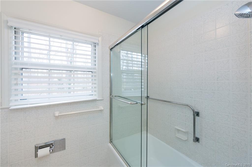 4139 Oldfield Road Charlotte NC 28226