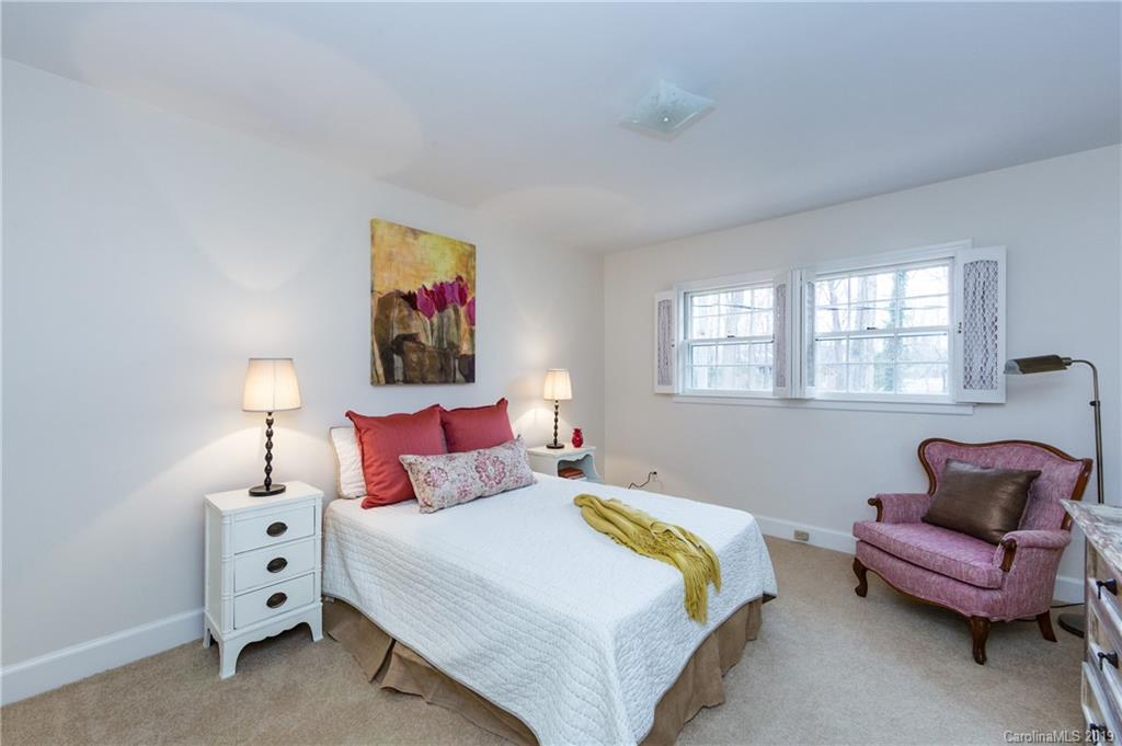 4139 Oldfield Road Charlotte NC 28226