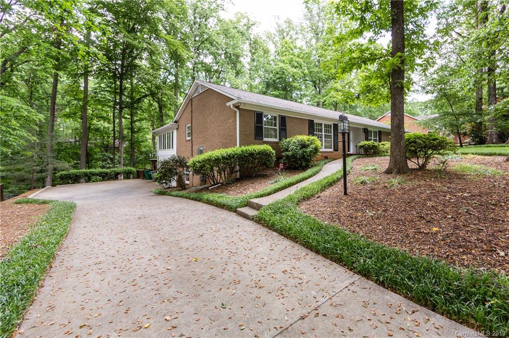 4139 Oldfield Road Charlotte NC 28226