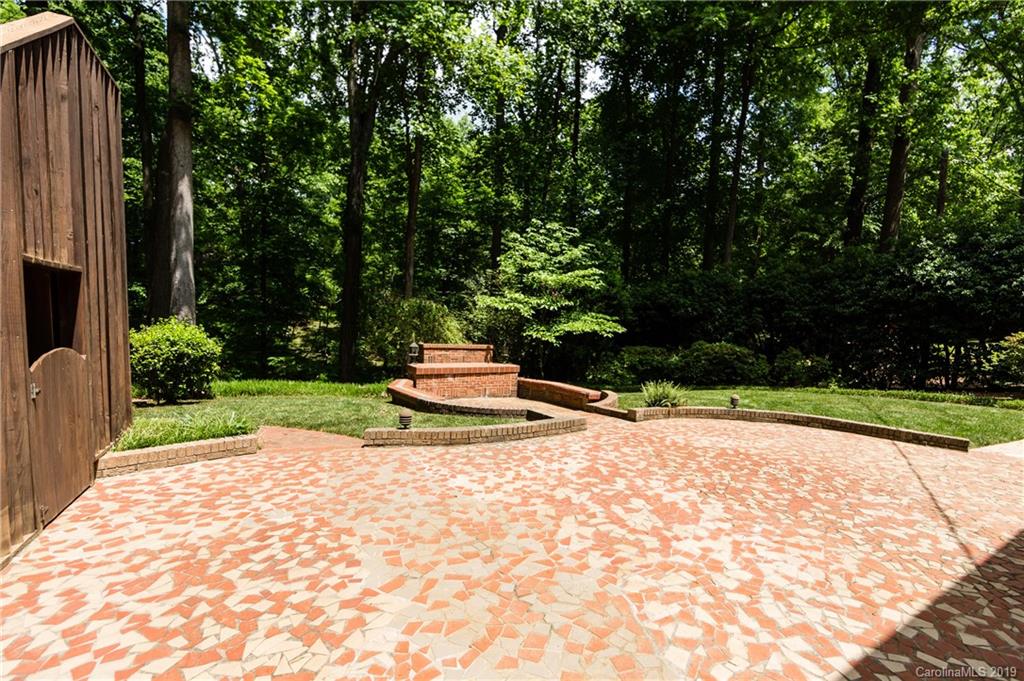 4139 Oldfield Road Charlotte NC 28226