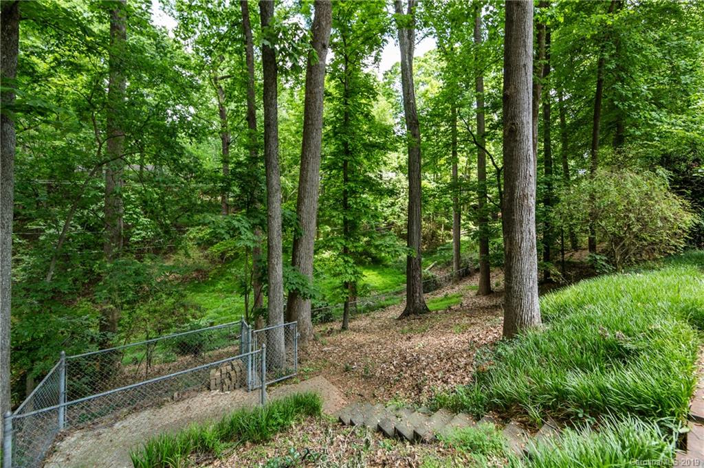 4139 Oldfield Road Charlotte NC 28226