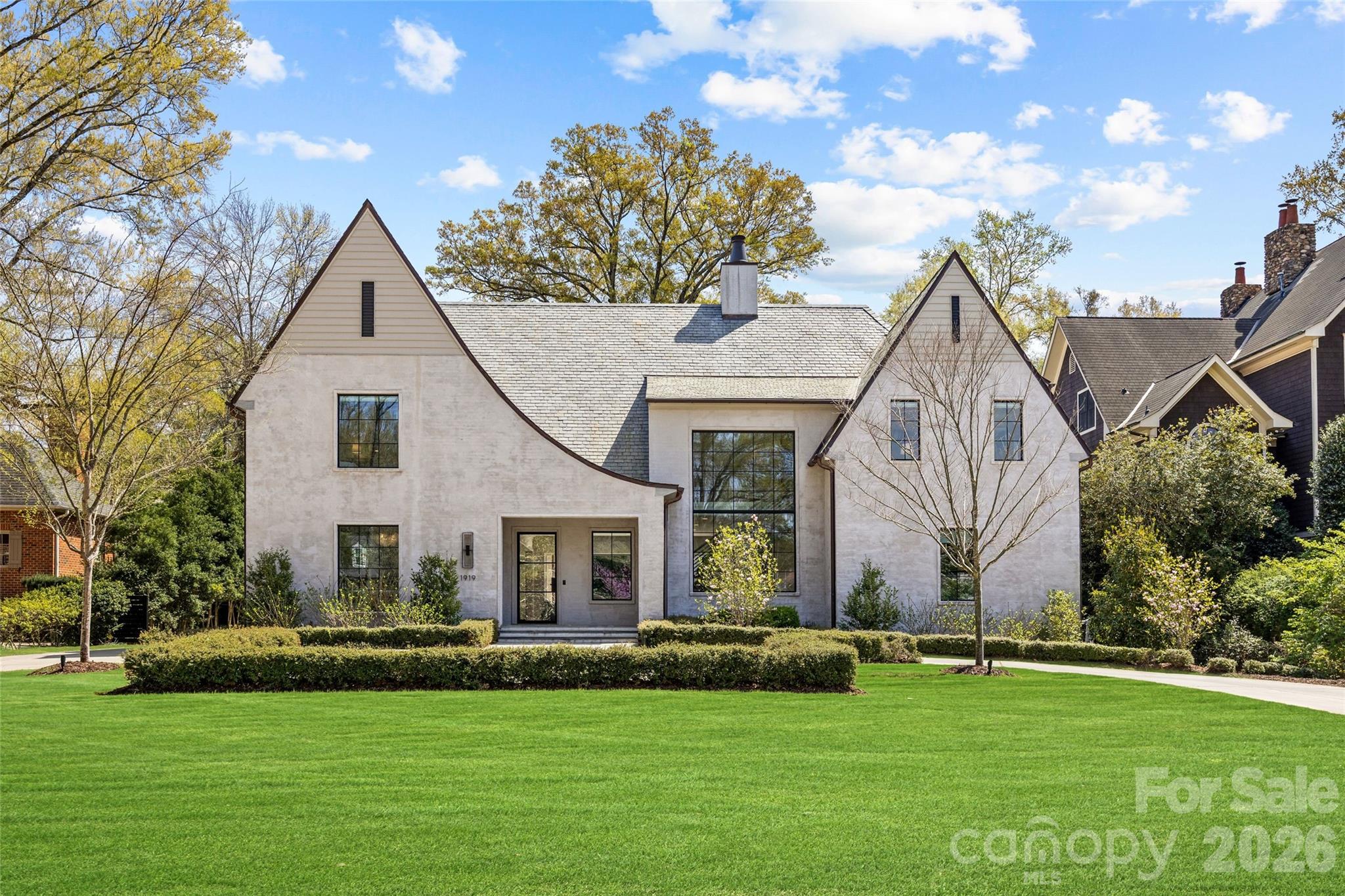 1919 Shoreham Drive Charlotte NC 28211