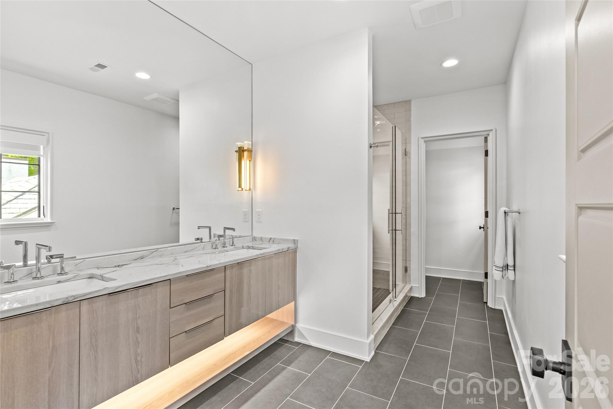 1919 Shoreham Drive Charlotte NC 28211