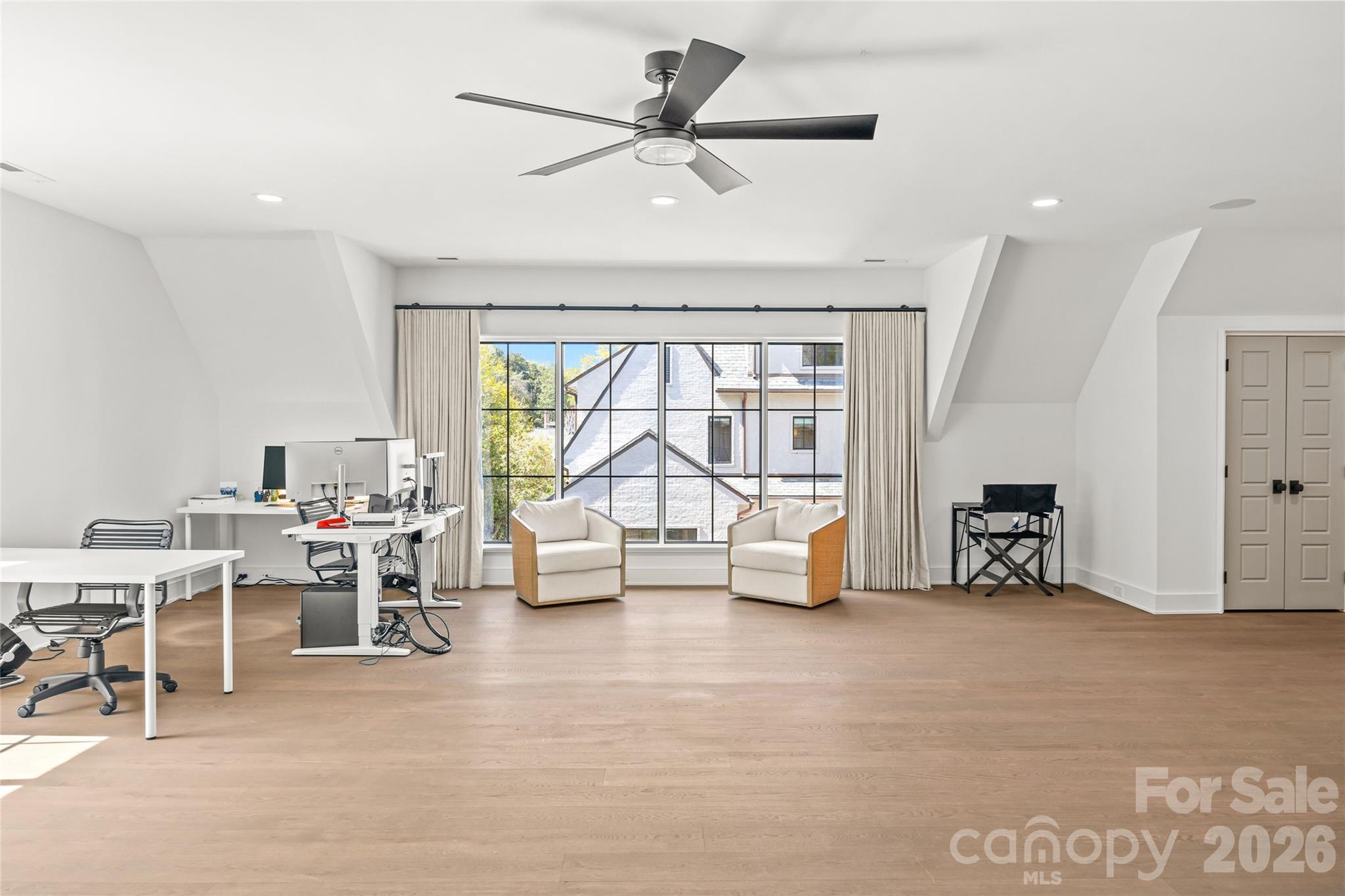 1919 Shoreham Drive Charlotte NC 28211