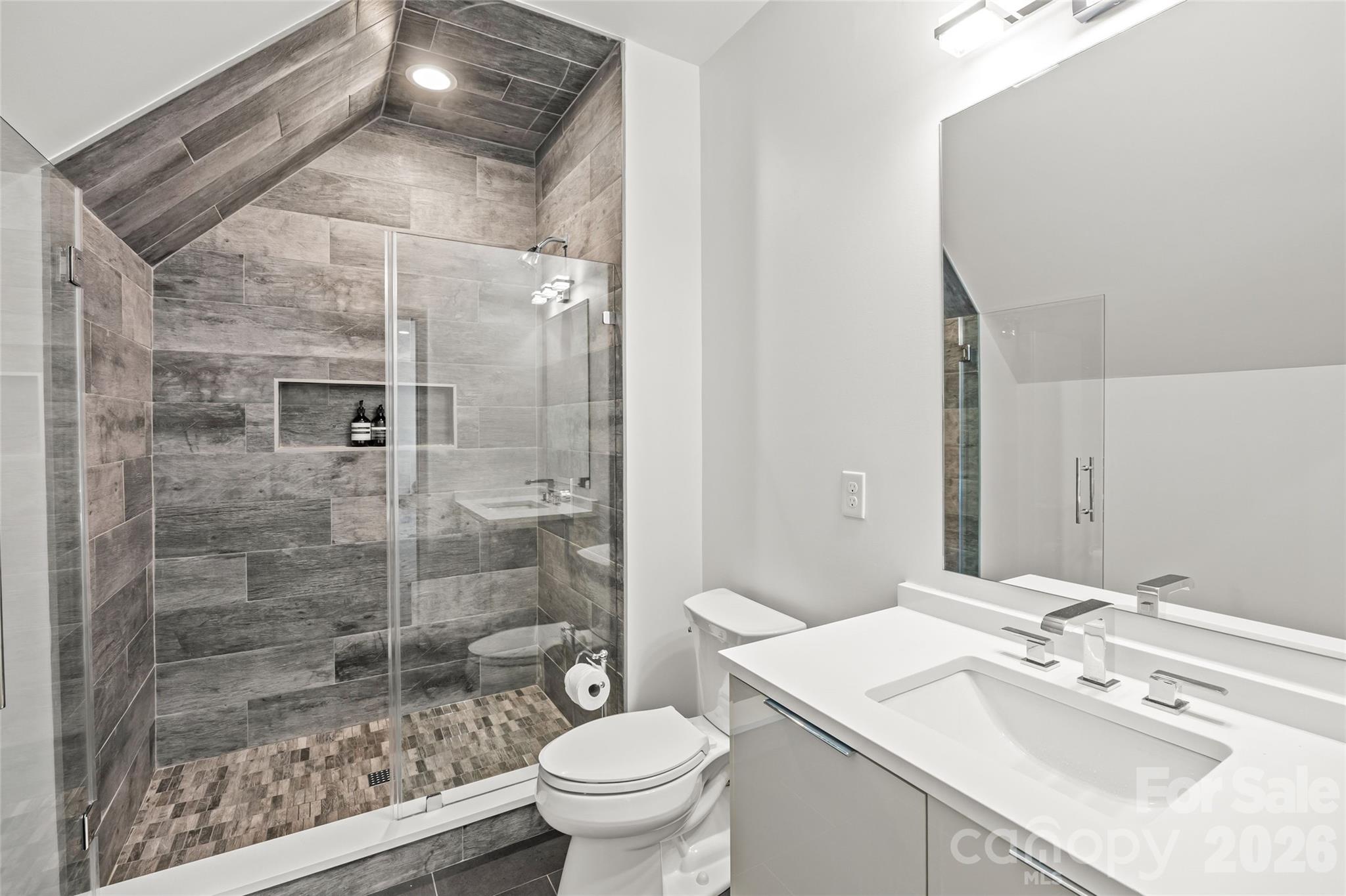 1919 Shoreham Drive Charlotte NC 28211
