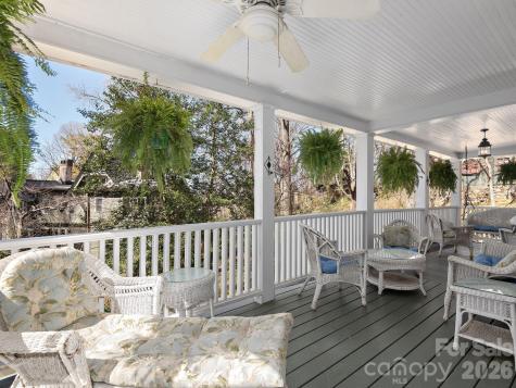 67 Cherokee Road Asheville NC 28801