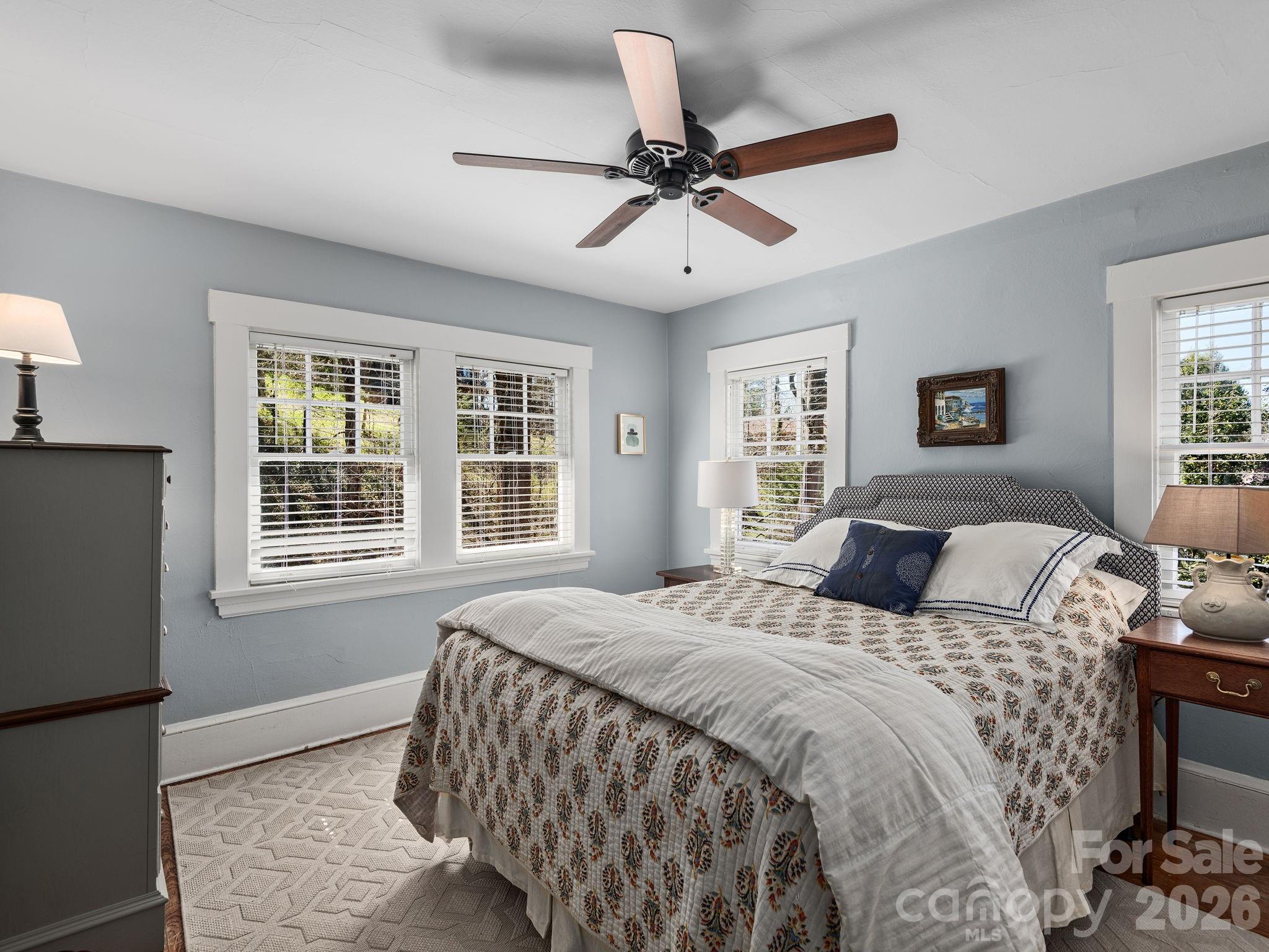 67 Cherokee Road Asheville NC 28801