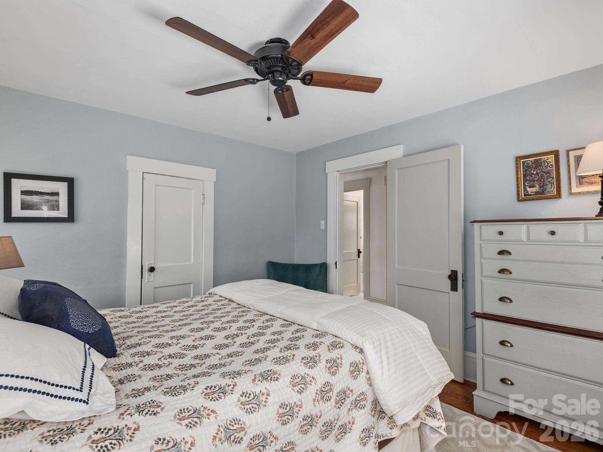 67 Cherokee Road Asheville NC 28801