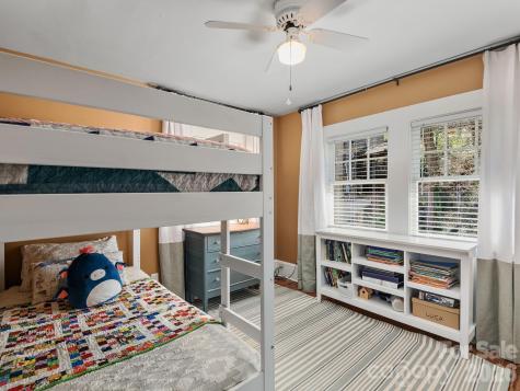 67 Cherokee Road Asheville NC 28801
