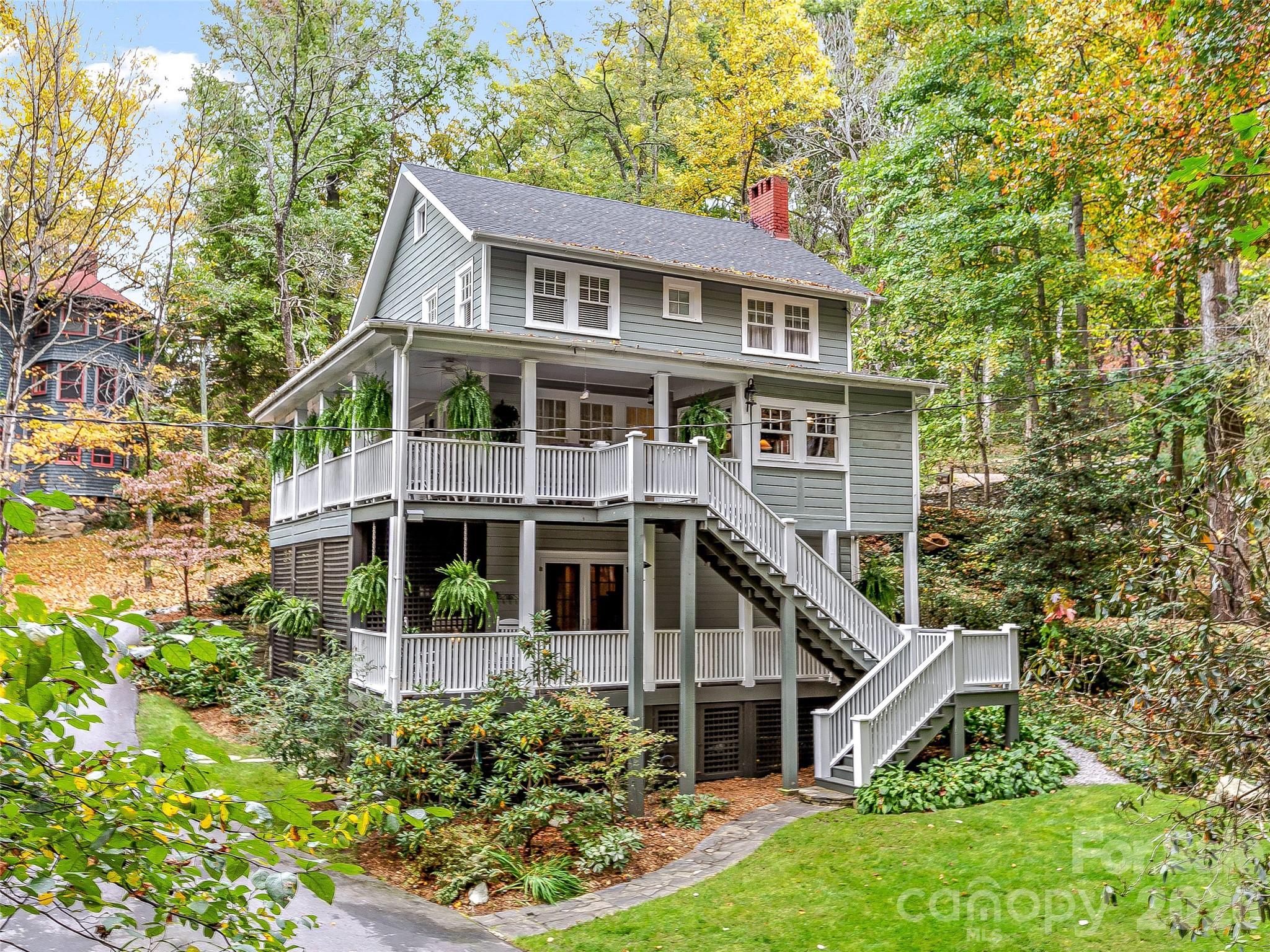 67 Cherokee Road Asheville NC 28801