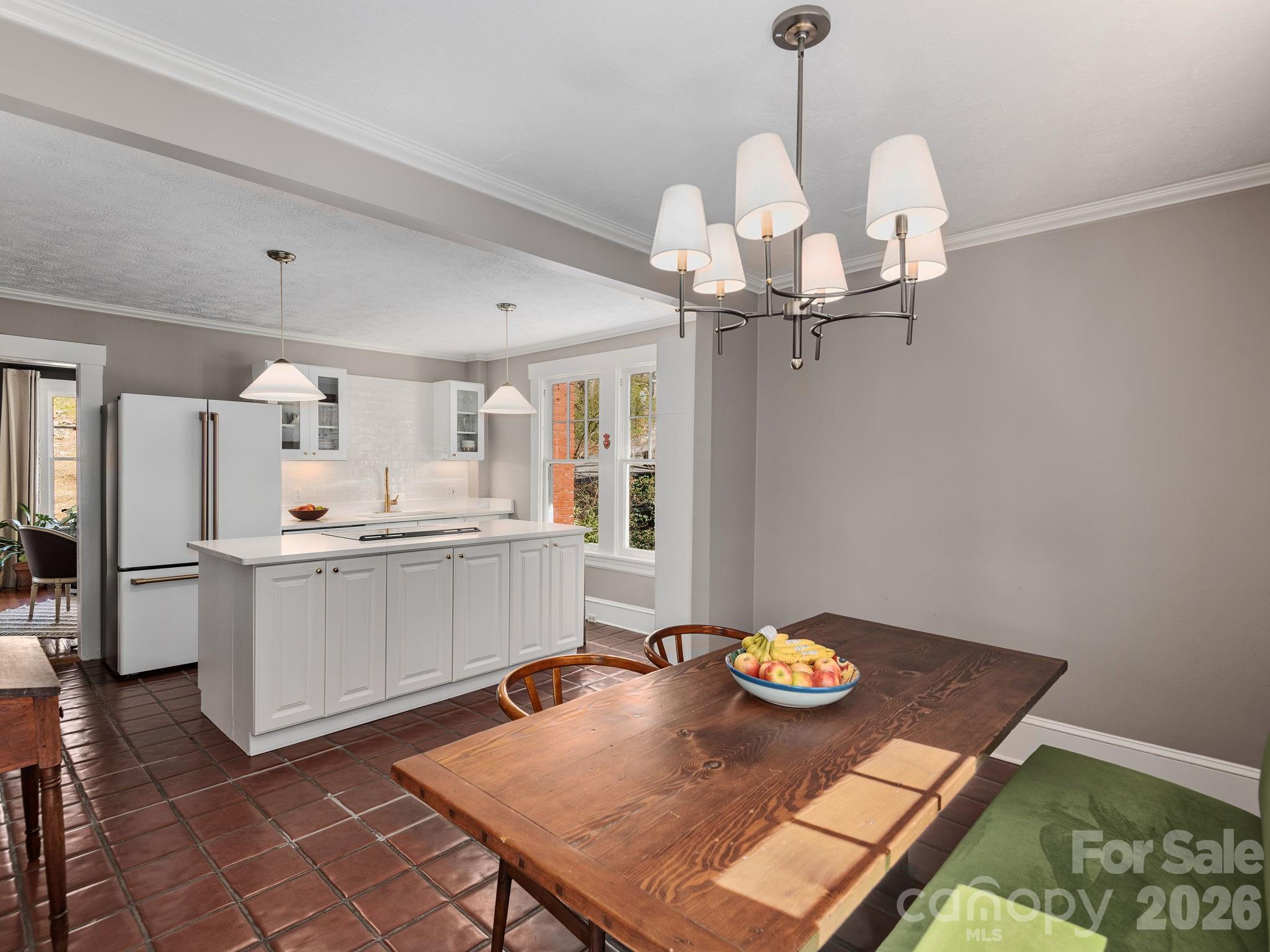 67 Cherokee Road Asheville NC 28801