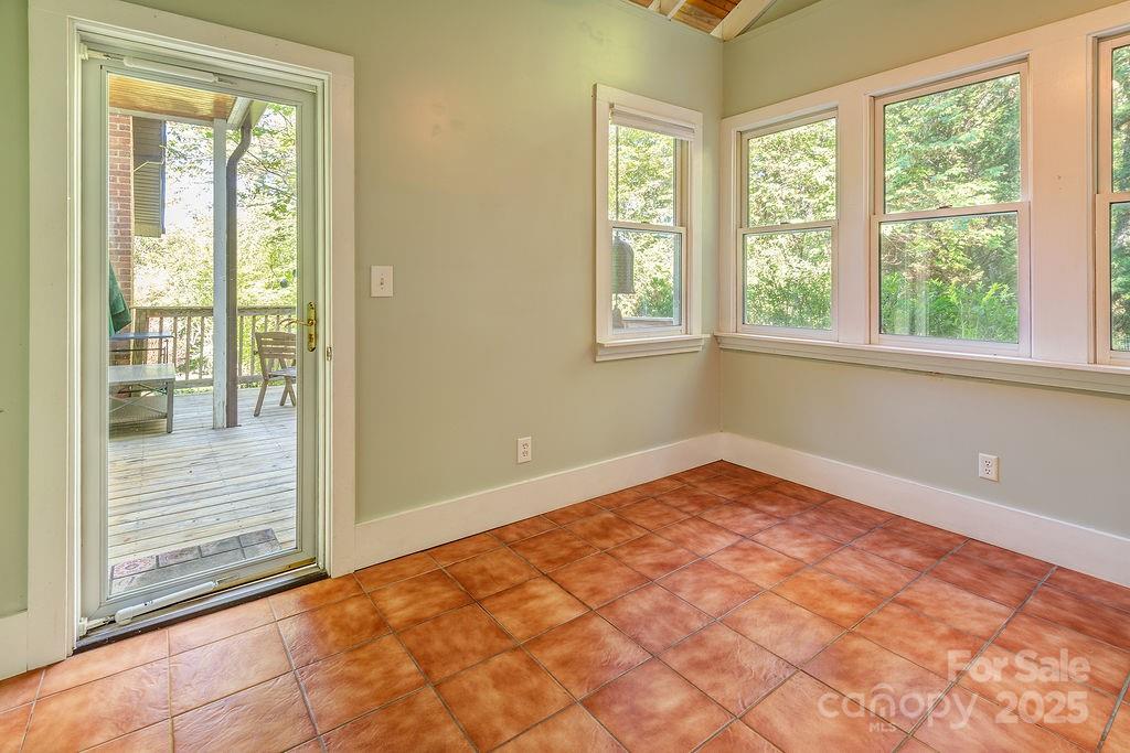 54 Spooks Branch Road Asheville NC 28804