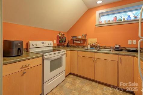 54 Spooks Branch Road Asheville NC 28804