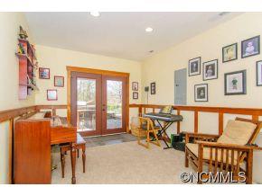 84 Mitchell Avenue Asheville NC 28806