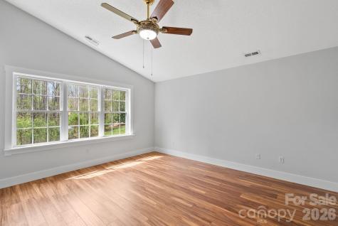 73 Creeks End Circle Mills River NC 28759