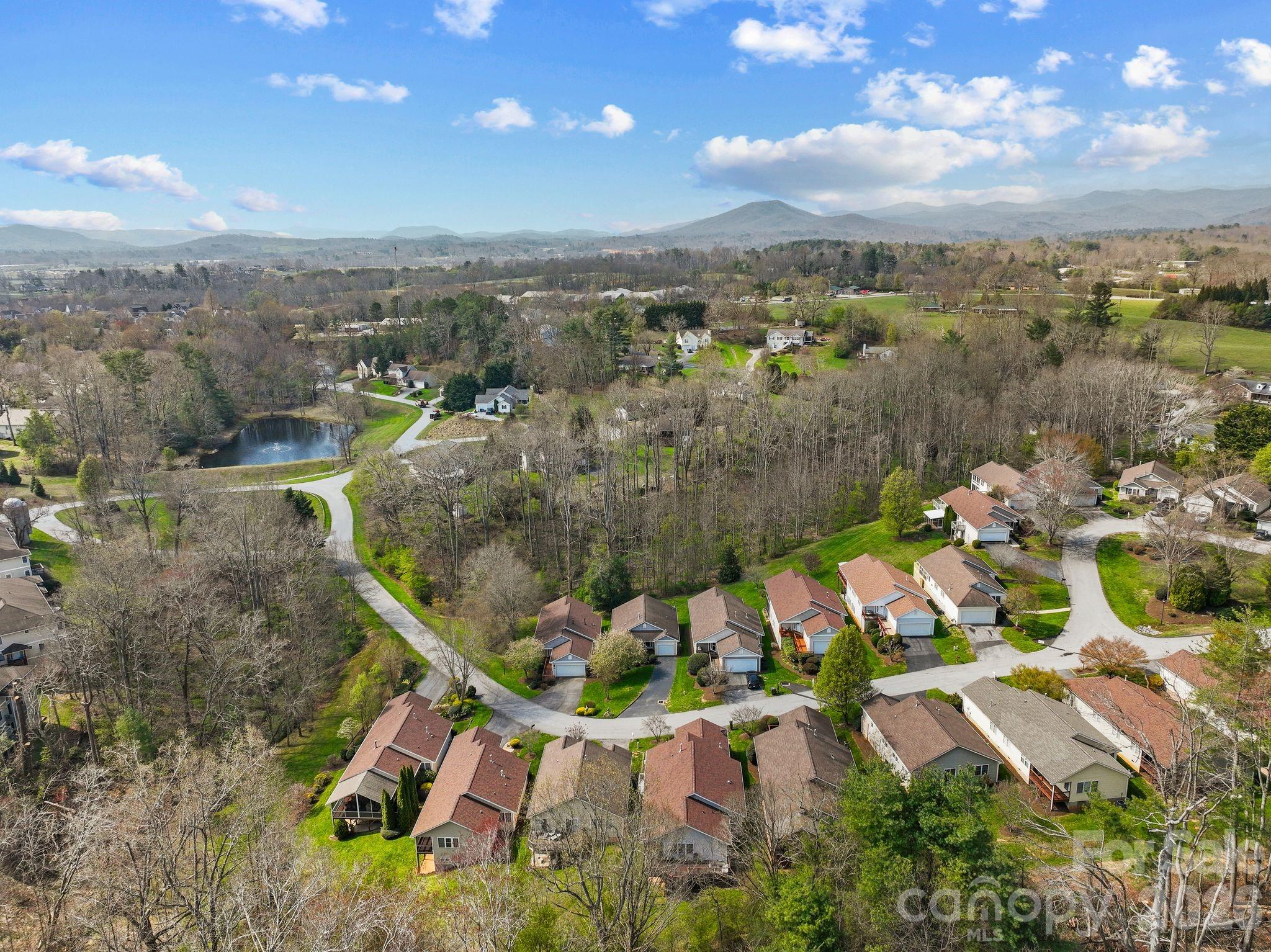 73 Creeks End Circle Mills River NC 28759