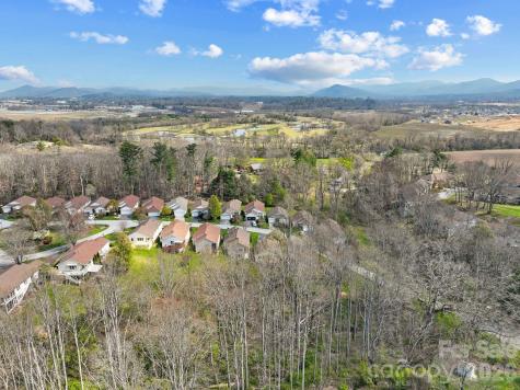73 Creeks End Circle Mills River NC 28759