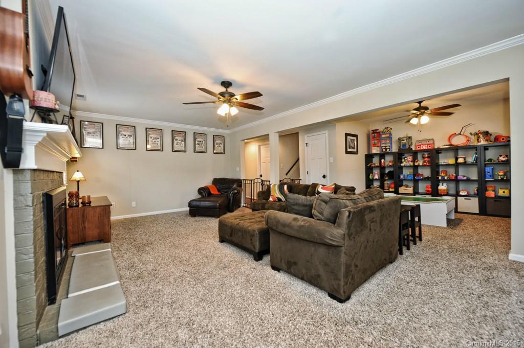 3001 Eastham Lane Charlotte NC 28209
