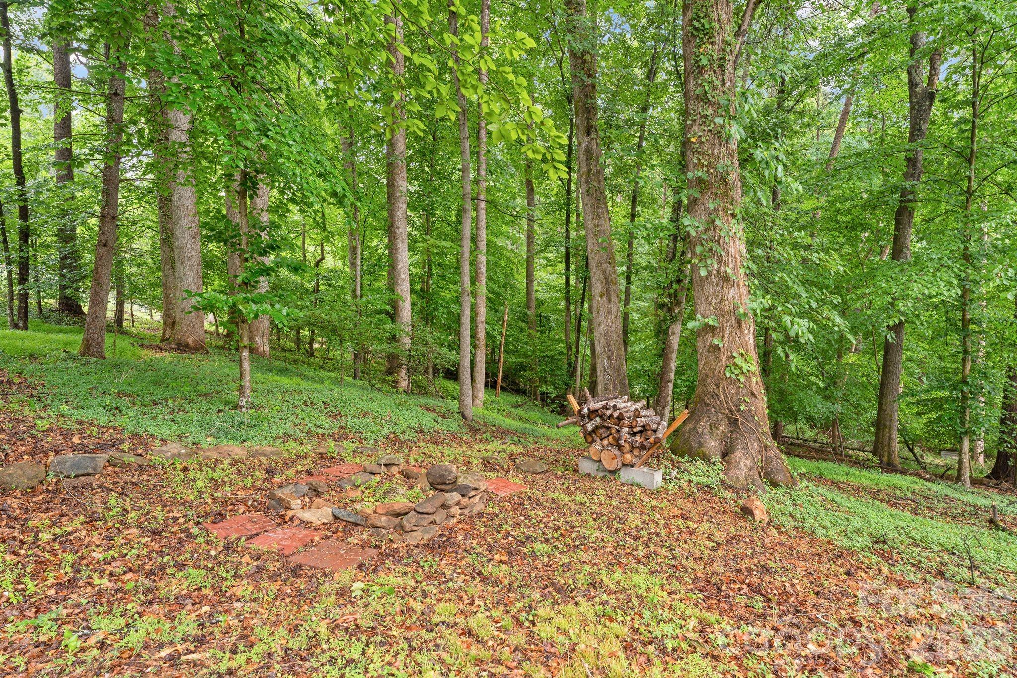 1014 Bramblewood Court NE Lenoir NC 28645