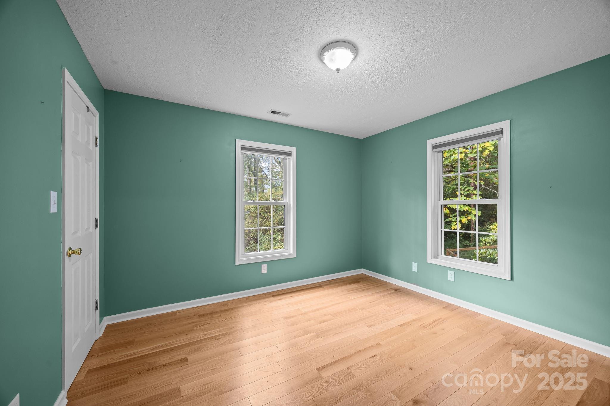 73 Waters Road Asheville NC 28805